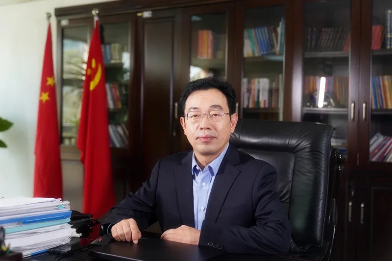 堅(jiān)守初心，載譽(yù)前行！ 鑫安利集團(tuán)董事長(zhǎng)榮膺“鄭州杰出企業(yè)家”稱號(hào)-河南鑫安利安全科技股份有限公司